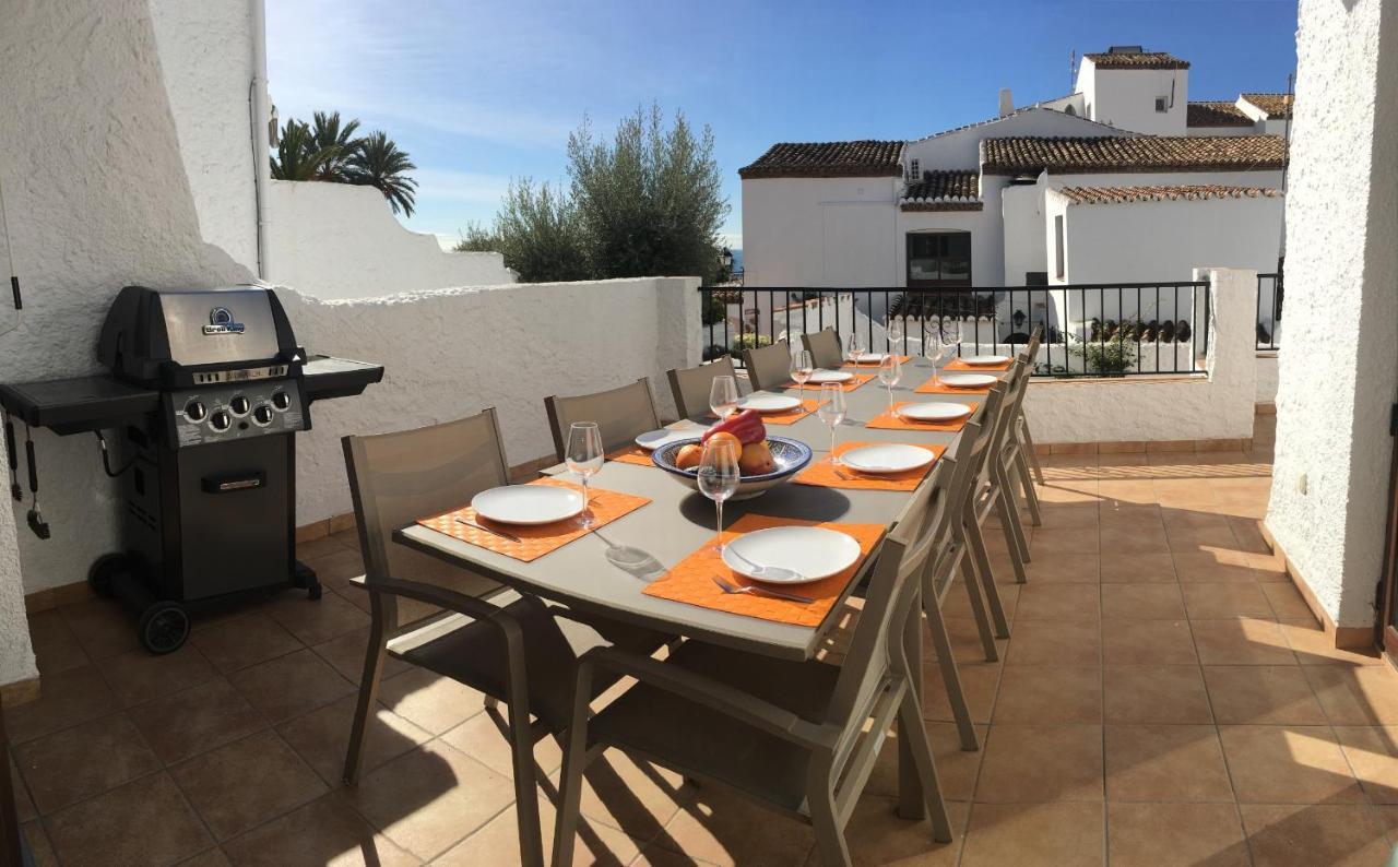 Villa Violetas, Nerja Exterior foto