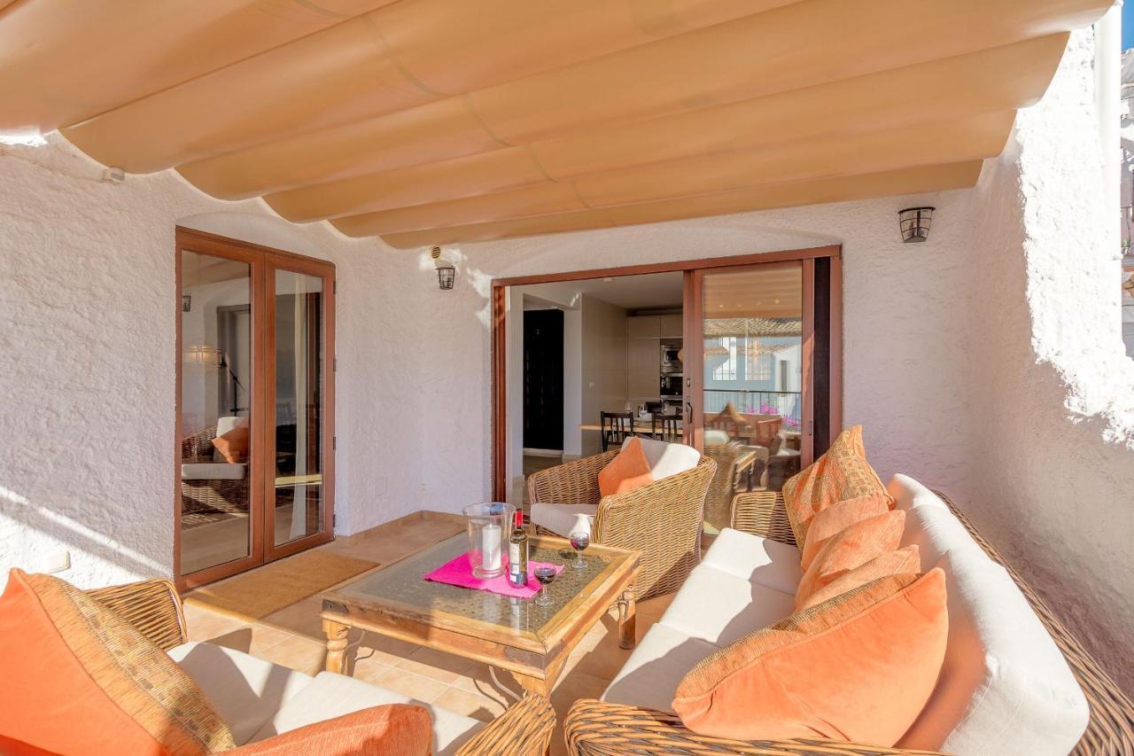Villa Violetas, Nerja Exterior foto